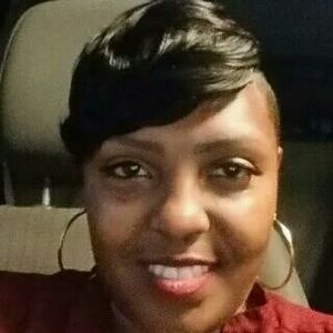 Meet your Posher, Kendra